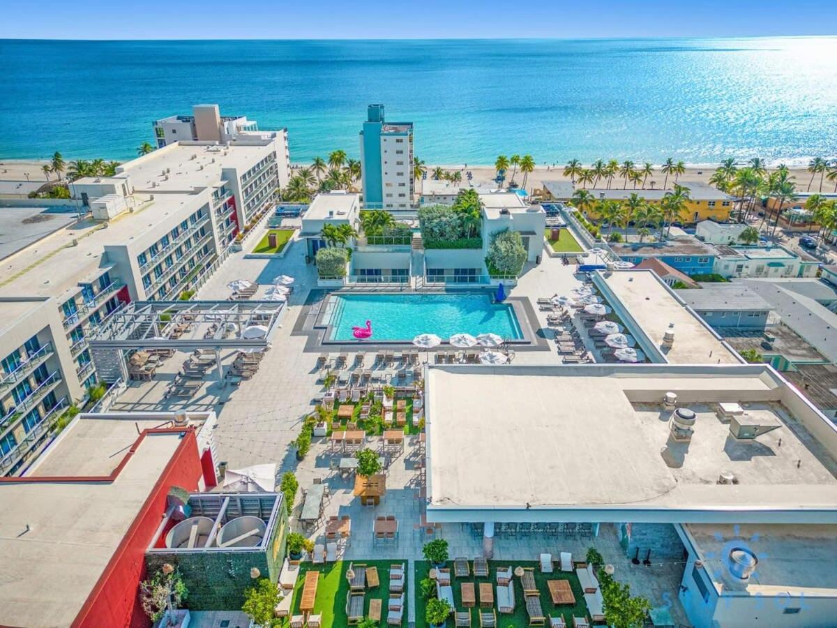 5 Beach Resort APT w FRONT BAY VIEW TERRACE UP TO 6 POOL Hollywood Exterior foto