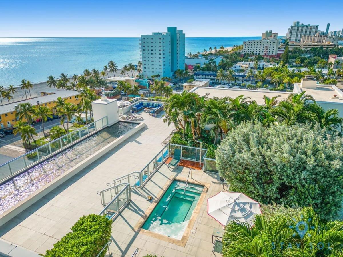 5 Beach Resort APT w FRONT BAY VIEW TERRACE UP TO 6 POOL Hollywood Exterior foto
