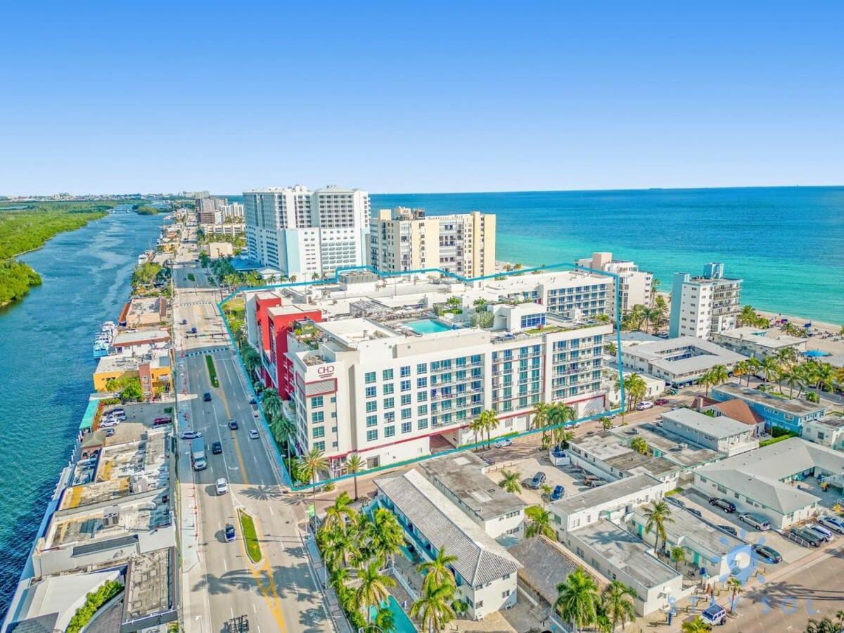 5 Beach Resort APT w FRONT BAY VIEW TERRACE UP TO 6 POOL Hollywood Exterior foto