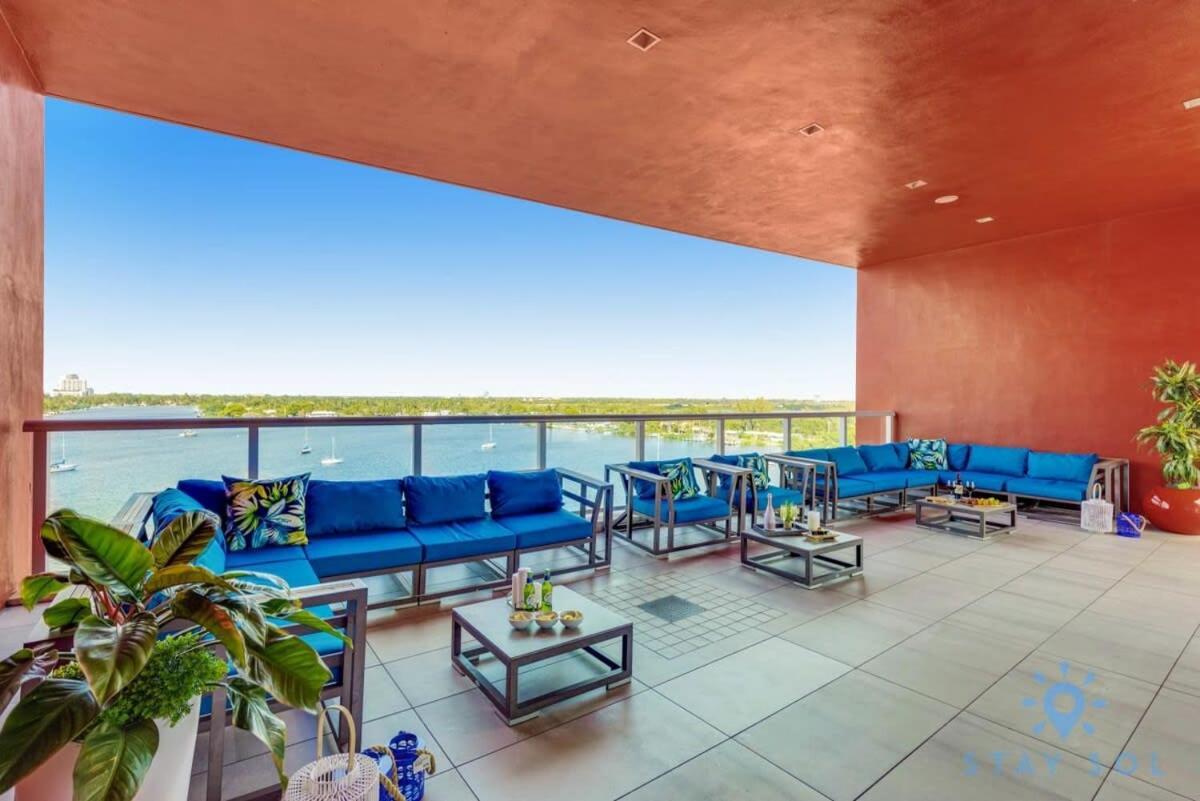 5 Beach Resort APT w FRONT BAY VIEW TERRACE UP TO 6 POOL Hollywood Exterior foto