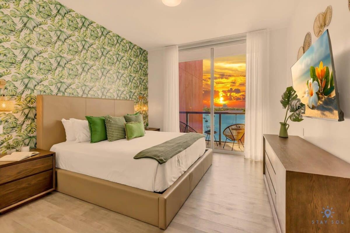 5 Beach Resort APT w FRONT BAY VIEW TERRACE UP TO 6 POOL Hollywood Exterior foto
